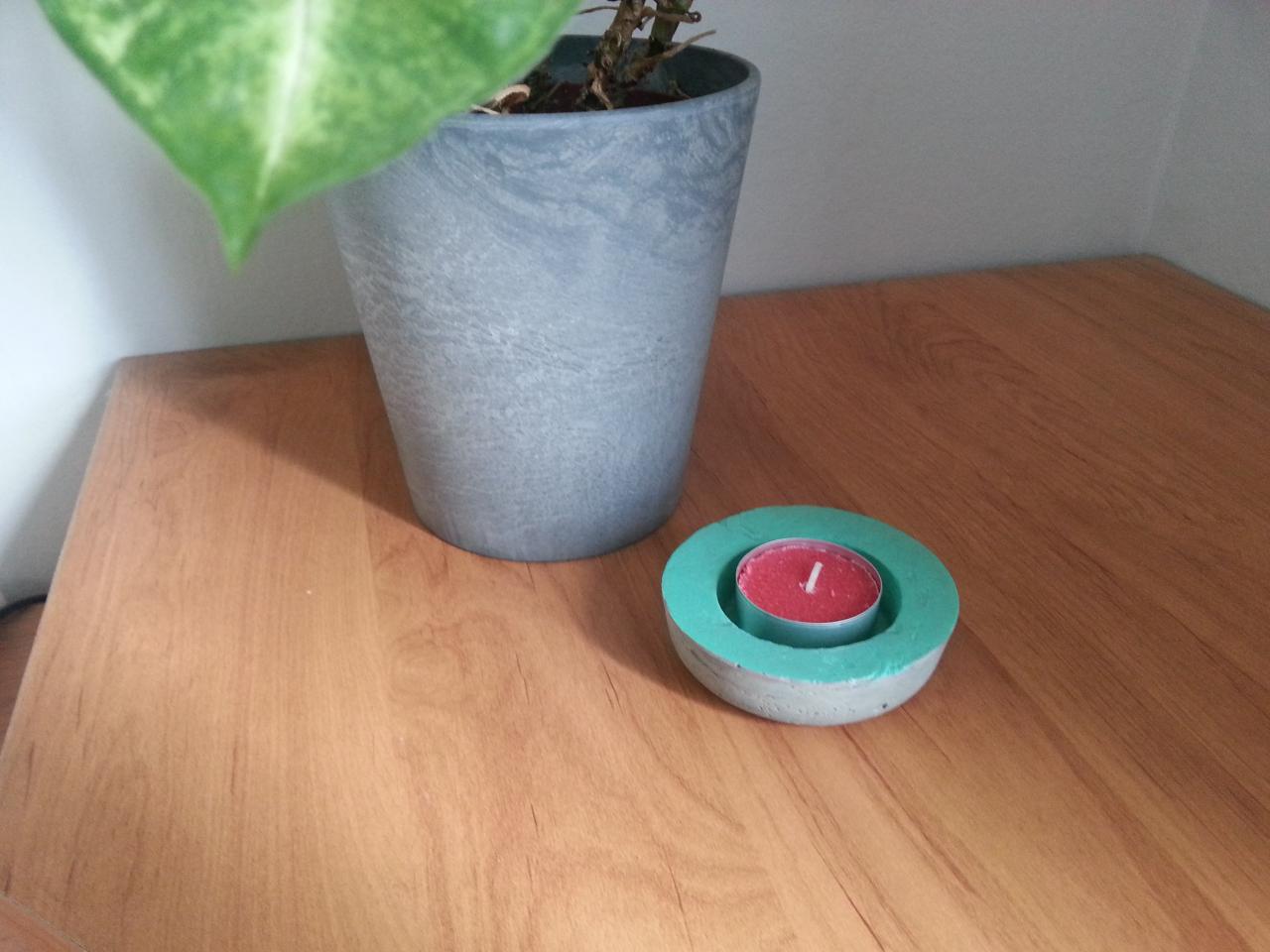 Pot en béton  5€